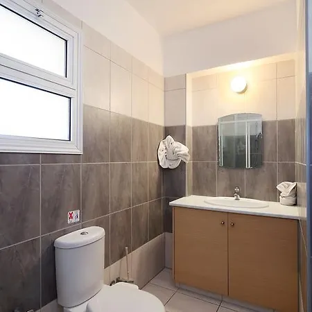 Appartamento Adamou Gardens Paphos